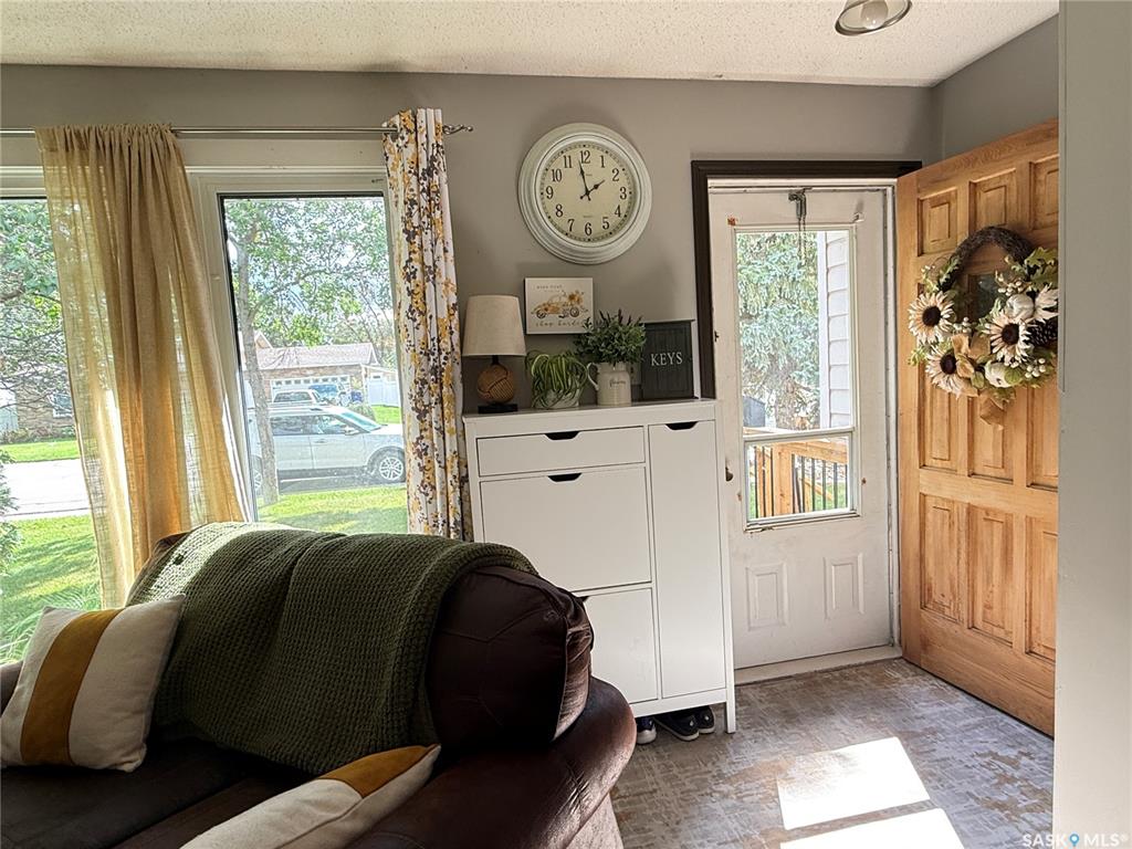 Second View of 1709 Eaglesham Avenue, Weyburn, Saskatchewan, S4H 2W8
