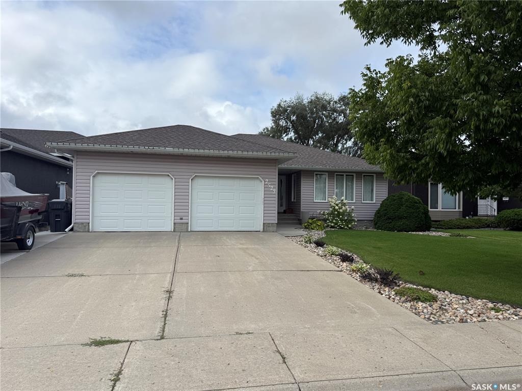 2523 Blue Jay Crescent, SK048282, Saskatchewan,
