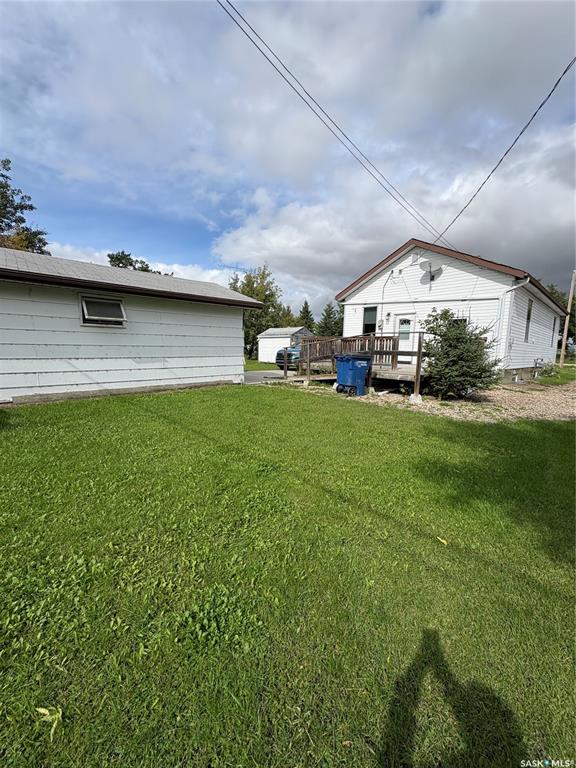 Fourth View of 111 4th Avenue E, Kelvington, Saskatchewan, S0A 1W0
