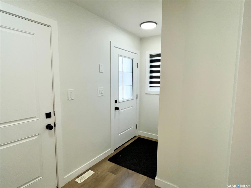 Third View of 222 Nightingale Road, Kensington, Saskatoon, Saskatchewan, S7L 6Y1