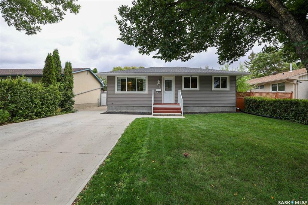 MLS® listing #SK048381 for sale located at 55 Peart Crescent