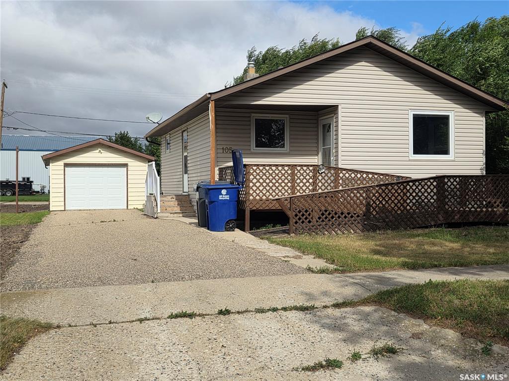 MLS® listing #SK048454 for sale located at 105 Ottawa Street