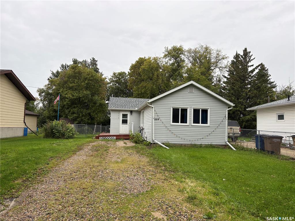 229 2nd Street Nw, SK048456, Saskatchewan,
