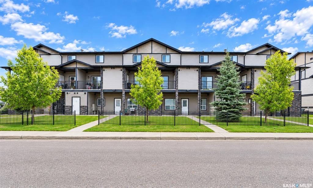 103 Klassen Crescent #403, SK048468, Saskatchewan,