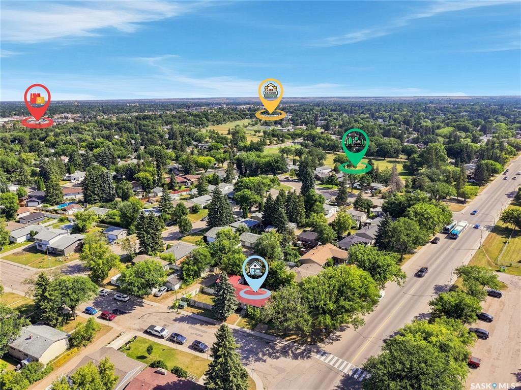 Second View of 2301 Taylor Street E, Brevoort Park, Saskatoon, Saskatchewan, S7H 1W8