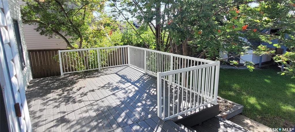 Second View of 707 Emmeline Cove, Lakeridge SA, Saskatoon, Saskatchewan, S7J 3L8