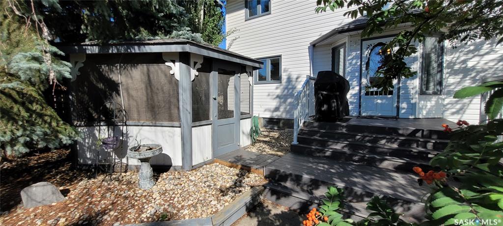 Third View of 707 Emmeline Cove, Lakeridge SA, Saskatoon, Saskatchewan, S7J 3L8