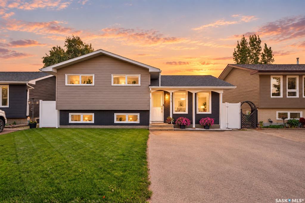 1515 Caribou Street W, SK048570, Saskatchewan,