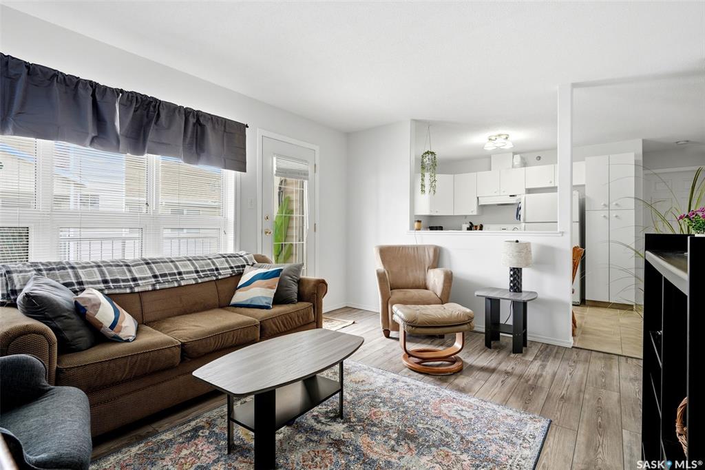Fourth View of 2203 Angus Street #403, Cathedral RG, Regina, Saskatchewan, S4T 2A3