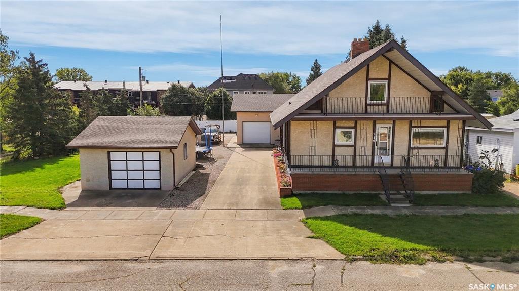 250 3rd Avenue E, SK048603, Saskatchewan,