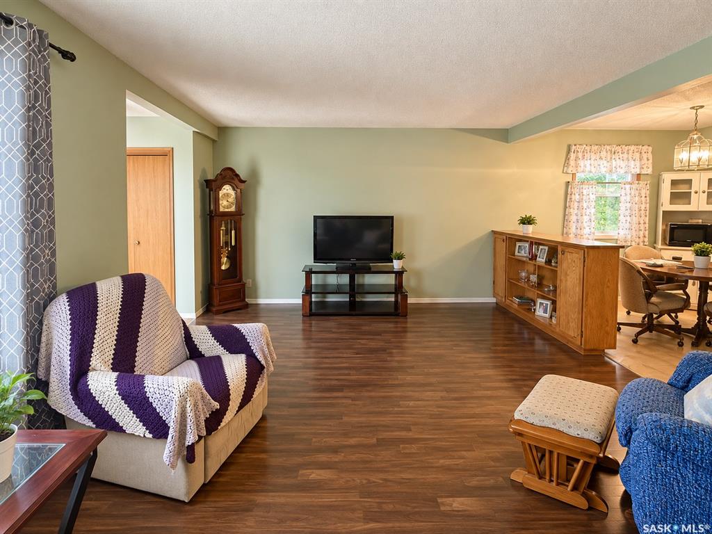 Third View of 2754 Mackay Street, Arnhem Place, Regina, Saskatchewan, S4R 1A6