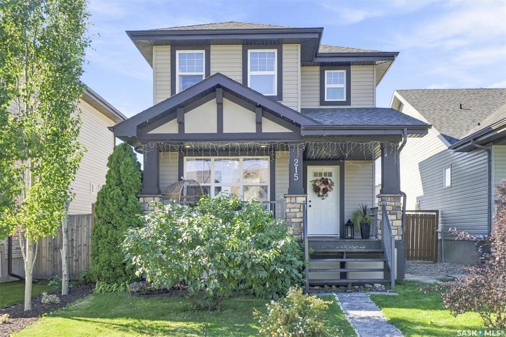 215 Coad Manor, SK048656, Saskatchewan,