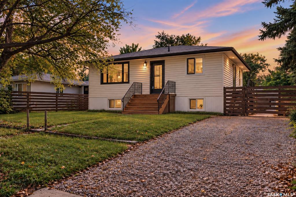 1023 Coteau Street W, SK048658, Saskatchewan,