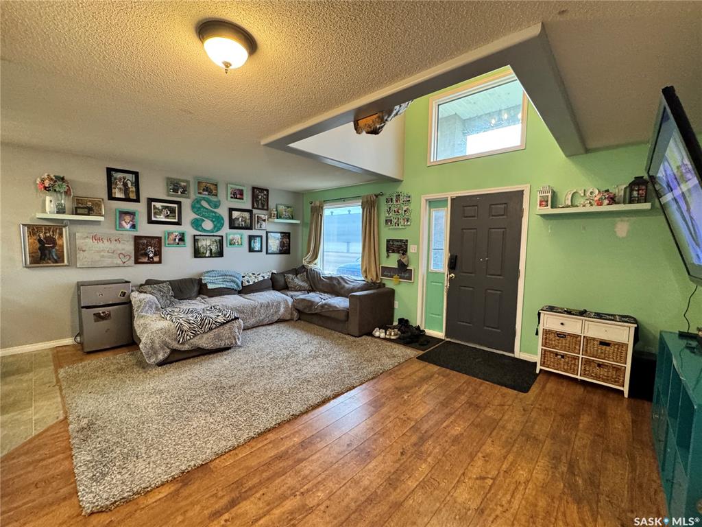 Second View of 405 2nd Avenue E, Biggar, Saskatchewan, S0K 0M0