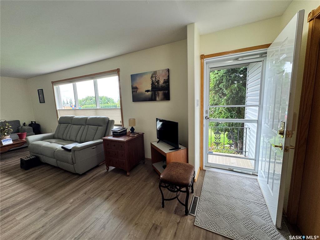 Third View of 616 8th Avenue W, Biggar, Saskatchewan, S0K 0M0