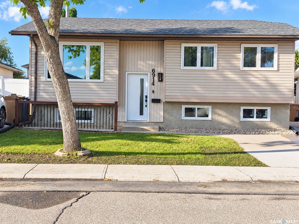 Third View of 6914 Whelan Drive, Rochdale Park, Regina, Saskatchewan, S4X 3W1
