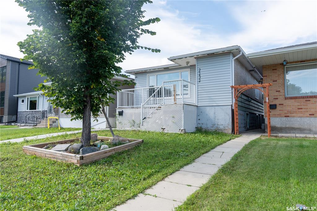 Second View of 2232 Mcara Street, Broders Annex, Regina, Saskatchewan, S4N 2W1