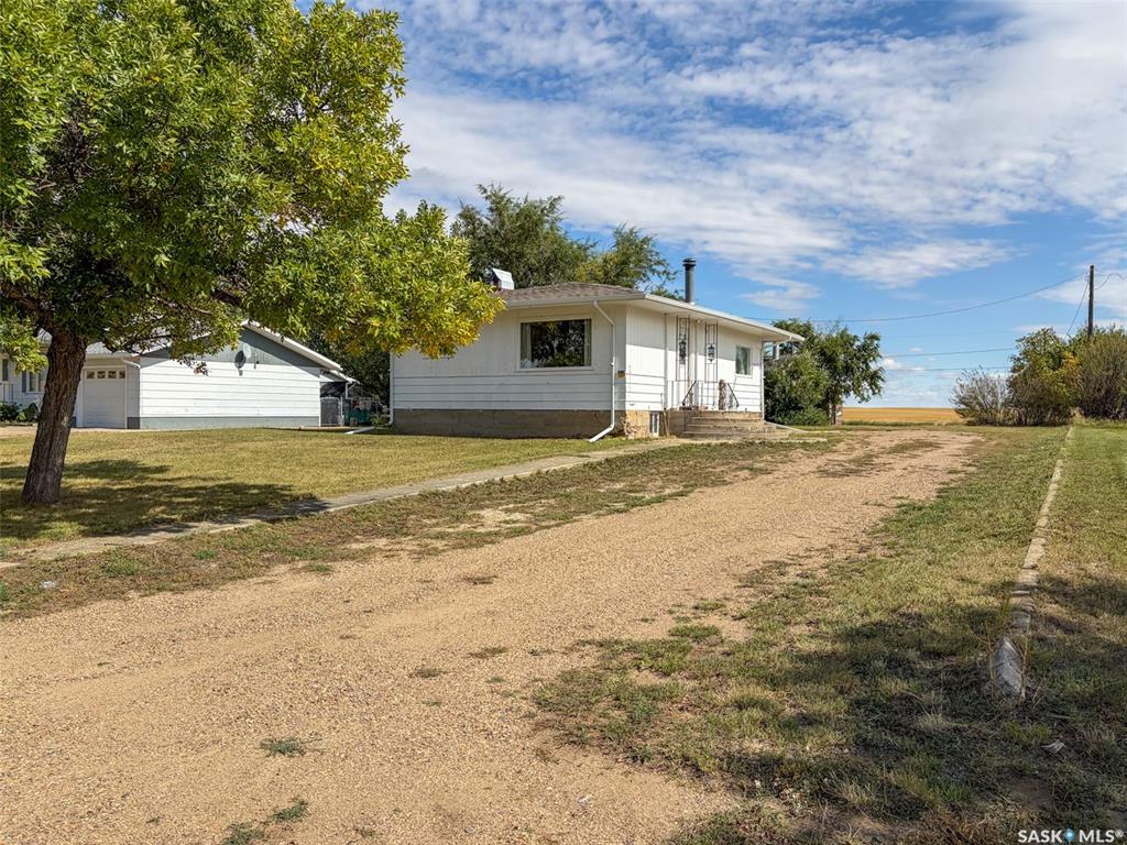 108 1st Street E, SK048735, Saskatchewan,