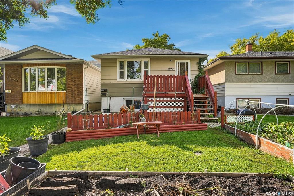 2250 Mackay Street, SK048777, Saskatchewan,