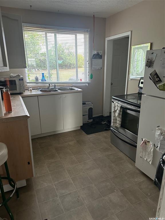 Third View of 335 Atlantic Avenue, Kerrobert, Saskatchewan, S0K 1R0
