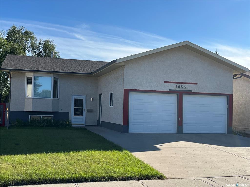 1055 Kenderdine Drive N, SK048815, Saskatchewan,