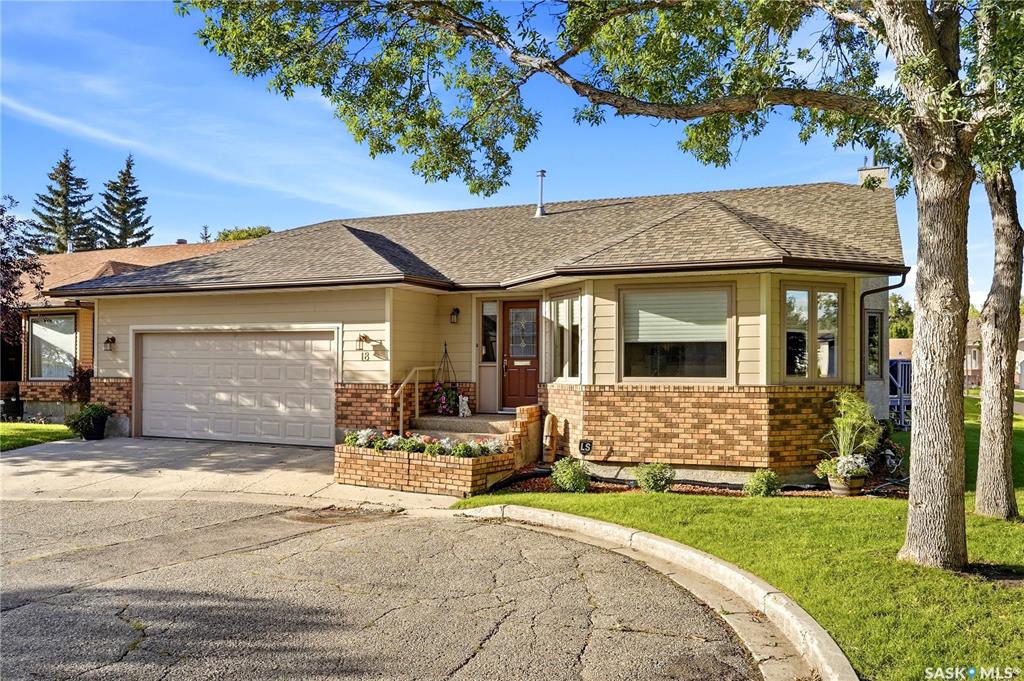 Second View of 18 Greencrest Bay, Albert Park, Regina, Saskatchewan, S4S 7E9