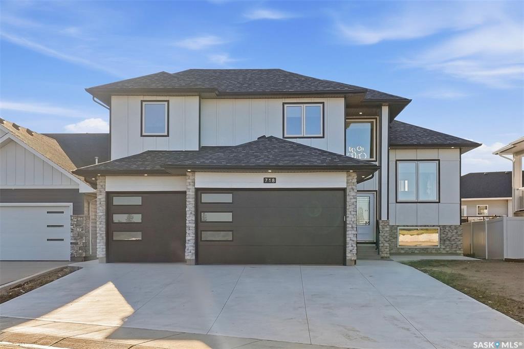 718 Weir Crescent, SK048864, Saskatchewan,