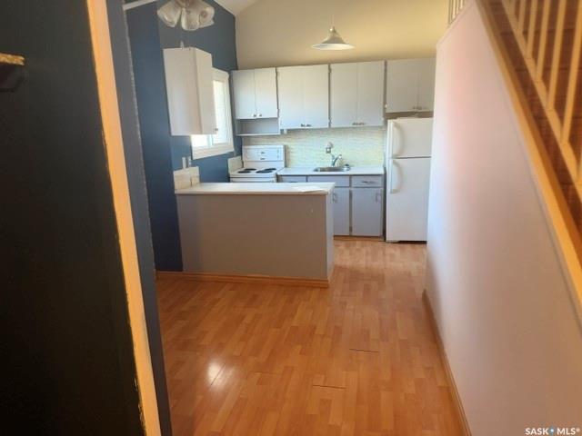 Fifth View of 331 Pendygrasse Road #44, Fairhaven, Saskatoon, Saskatchewan, S7M 4R3
