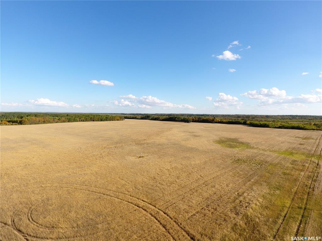 Erickson Land NW 29, SK048947, Saskatchewan,