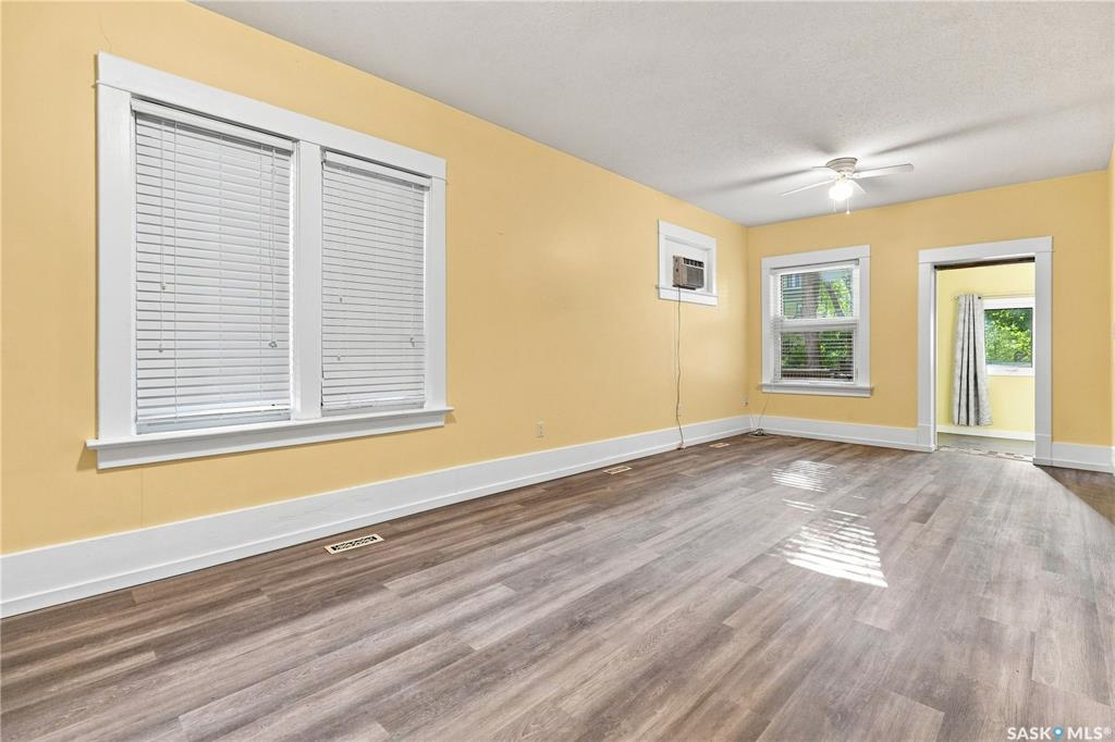 Fifth View of 2229 Garnet Street, Cathedral RG, Regina, Saskatchewan, S4T 3A1