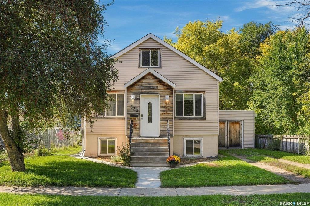 333 J Avenue S, SK049028, Saskatchewan,