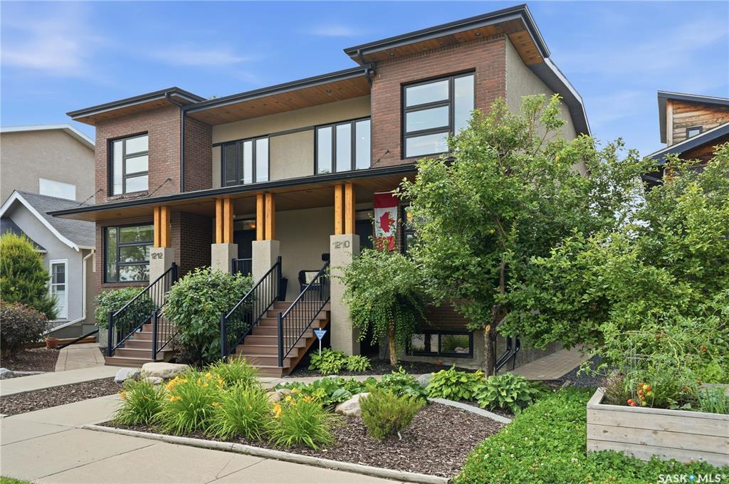 1210 Broadway Avenue, SK049072, Saskatchewan,