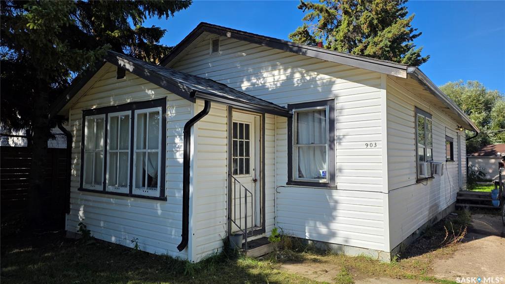 903 103rd Avenue, SK049097, Saskatchewan,