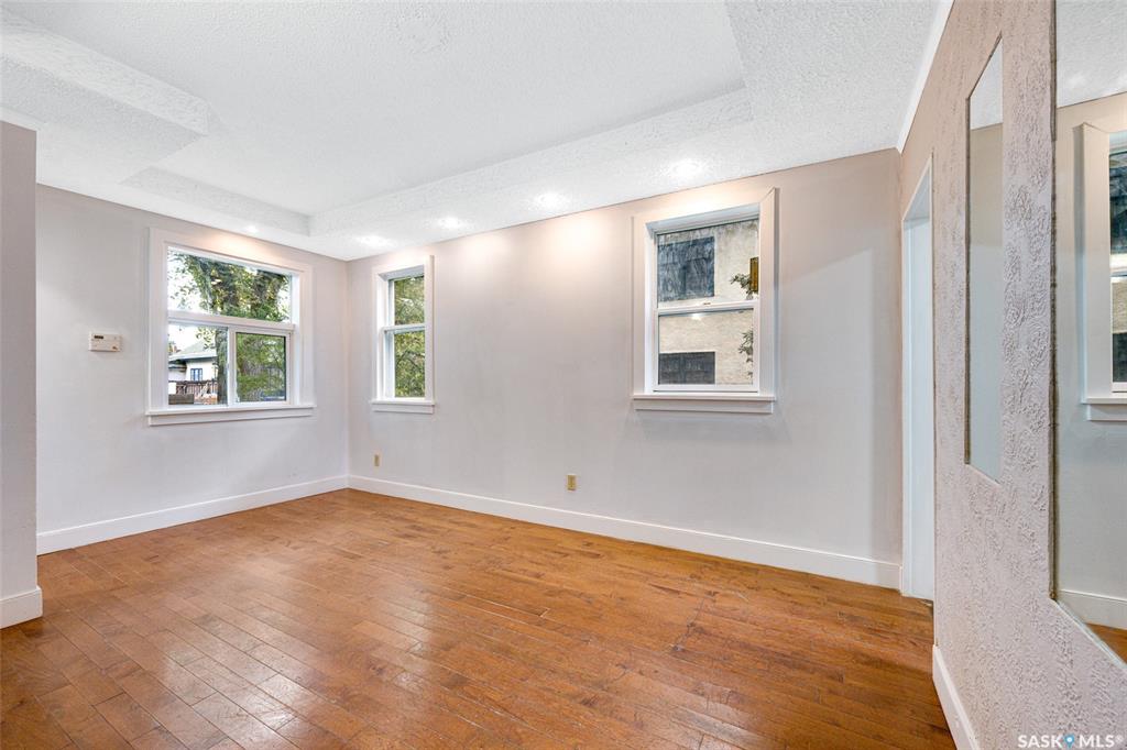 Fourth View of 321 E Avenue S, Riversdale, Saskatoon, Saskatchewan, S7M 1S2