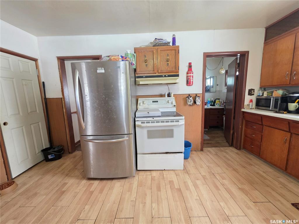 Third View of 5460 Kings Avenue, Gull Lake, Saskatchewan, S0N 1A0