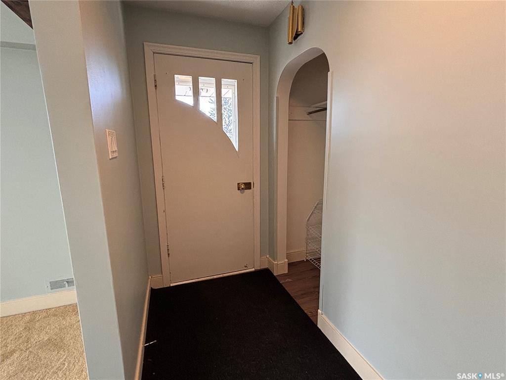 Fourth View of 418 4th Avenue W, Kindersley, Saskatchewan, S0L 1S0