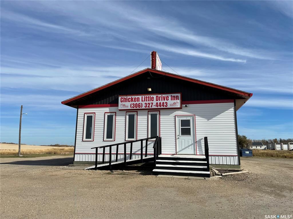 Second View of 402 Davidson Avenue, Kelvington, Saskatchewan, S0A 1W0