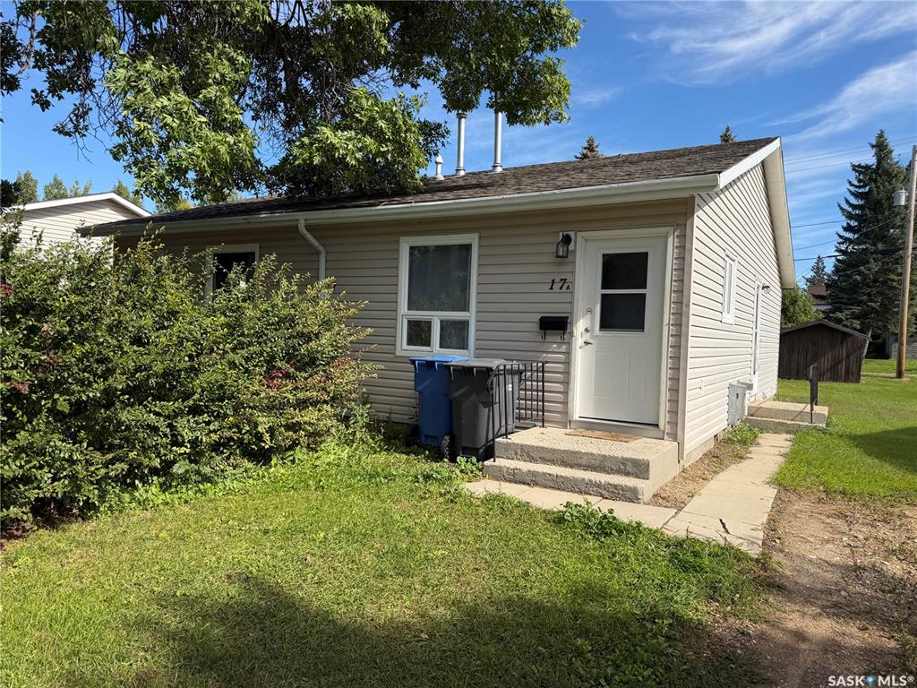15 Beckton Street #A & B, SK049206, Saskatchewan,
