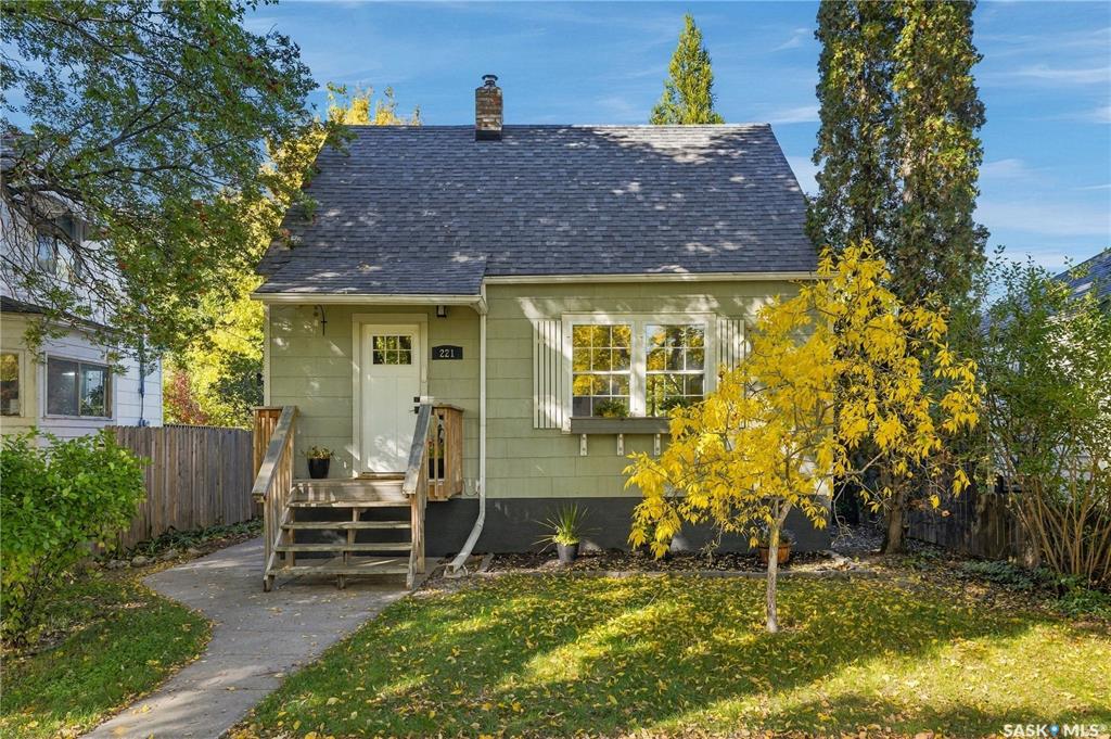 221 Elm Street, SK049246, Saskatchewan,