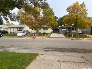 MLS® listing #SK049295 for sale located at 147 Thomson Avenue