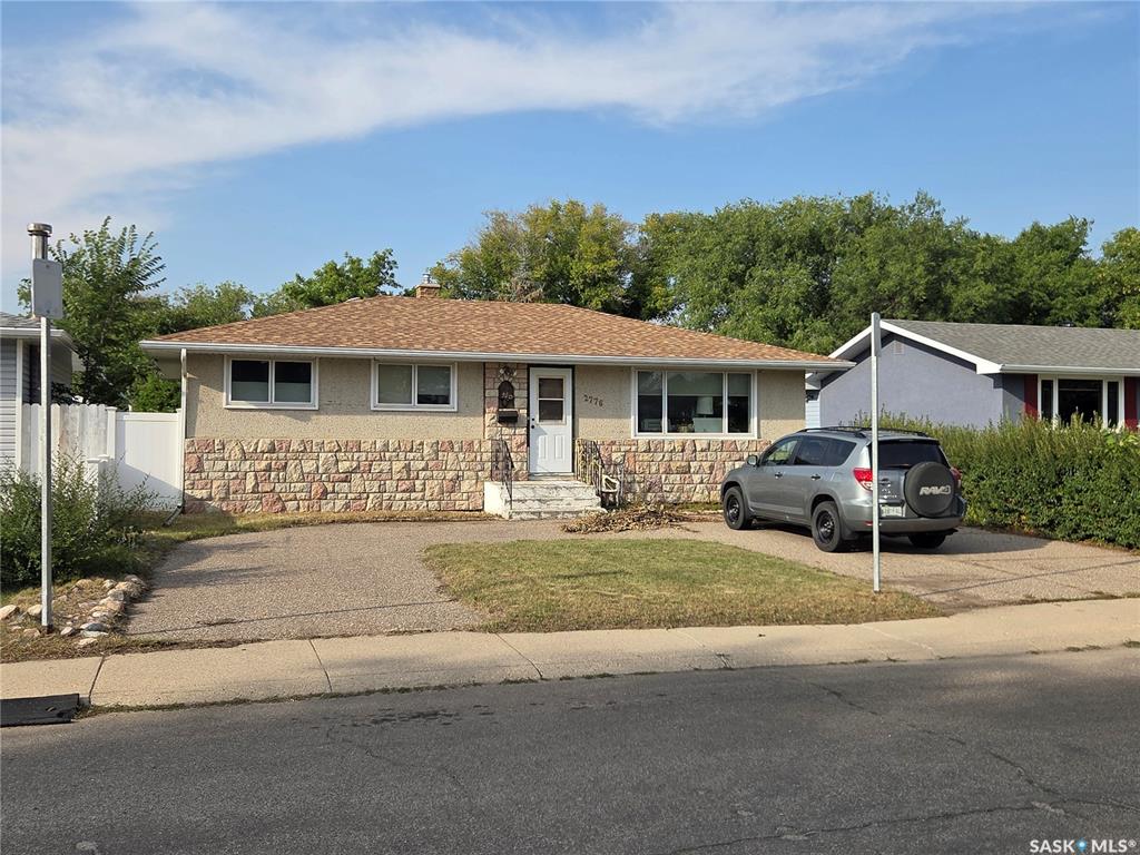 2776 Eastview, SK049301, Saskatchewan,