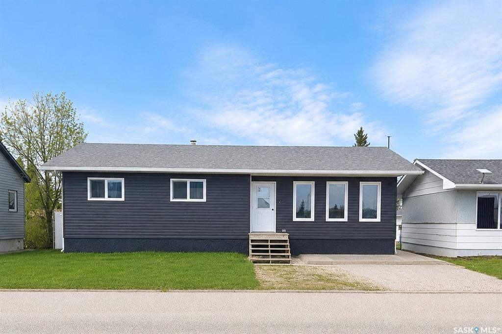 204 Railway Avenue W, SK049312, Saskatchewan,
