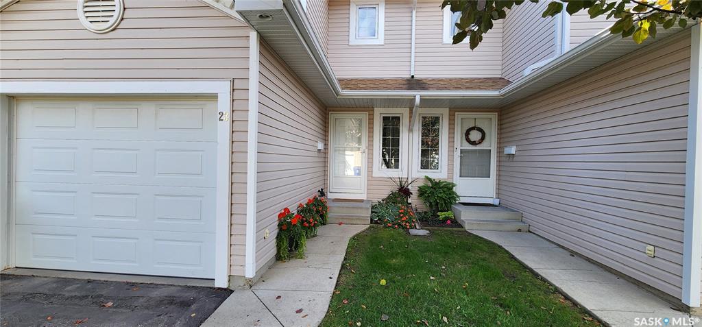 215 Pinehouse Drive #23, SK049339, Saskatchewan,