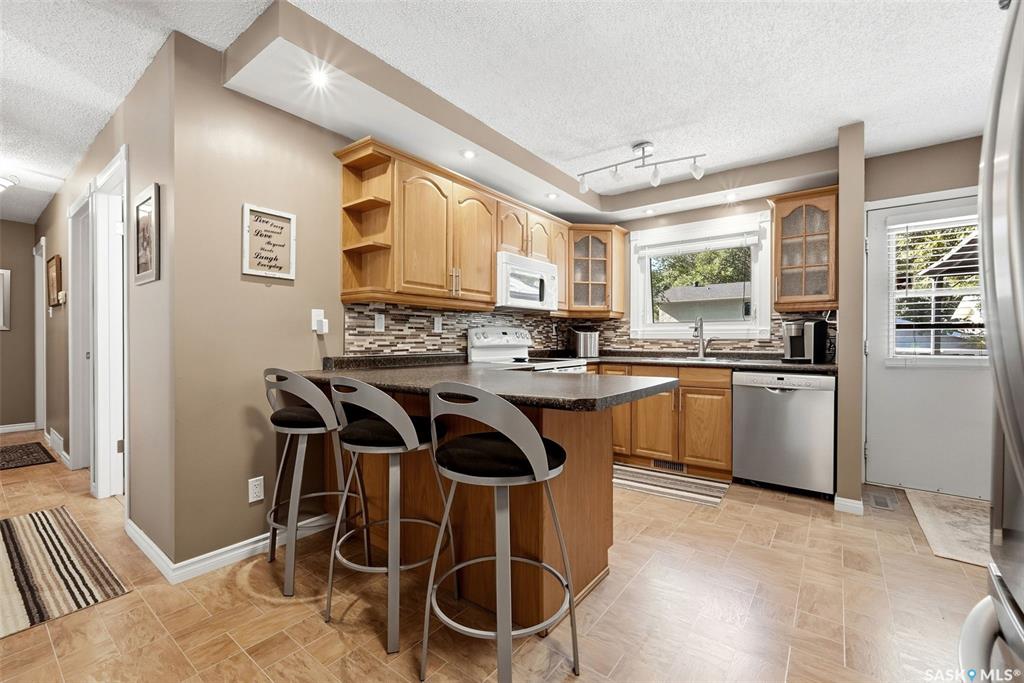 Fourth View of 210 Windfield Road, University Park, Regina, Saskatchewan, S4V 0K3