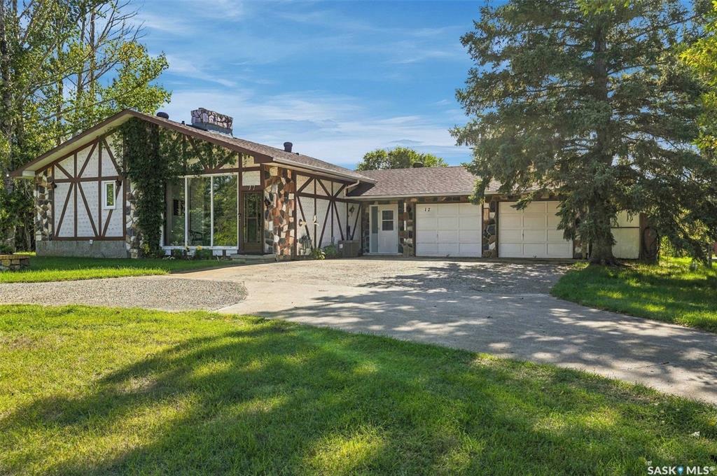 Second View of 17 Hummingbird Bay, White City, Saskatchewan, S4L 5B1