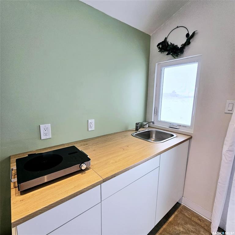 Fifth View of 1 Beck Street, Dubuc, Saskatchewan, S0A 0R0