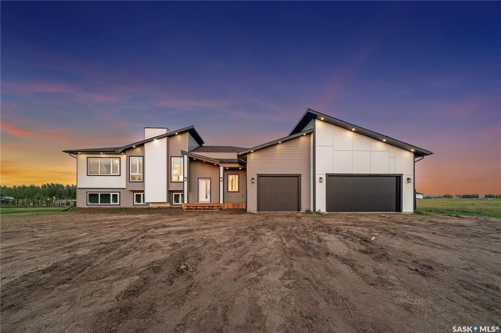 8 Cardinal Drive, SK049610, Saskatchewan,