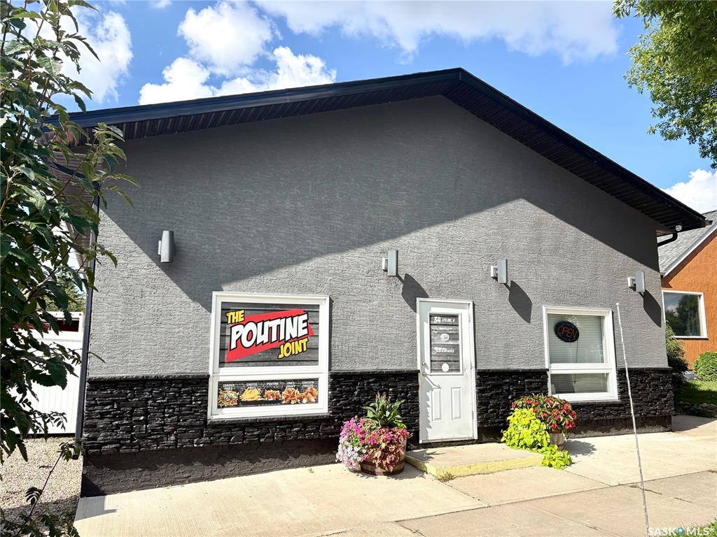 34 Sixth Avenue N, SK049621, Saskatchewan,