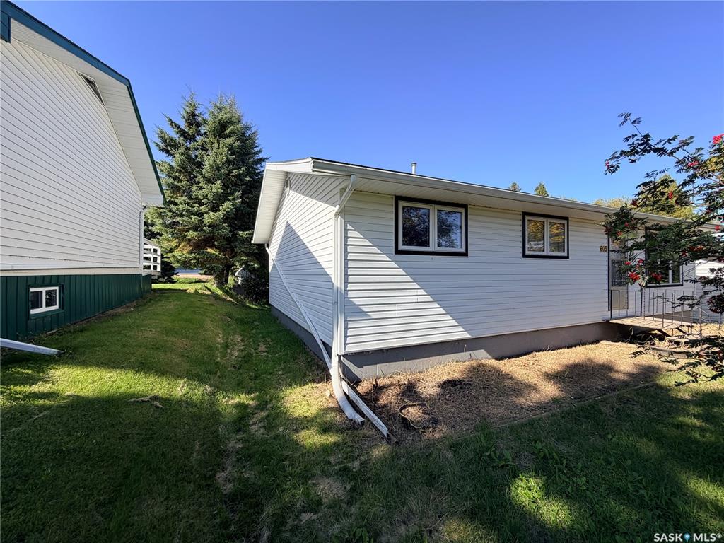 Third View of 605 Hall Street, Kelvington, Saskatchewan, S0A 1W0