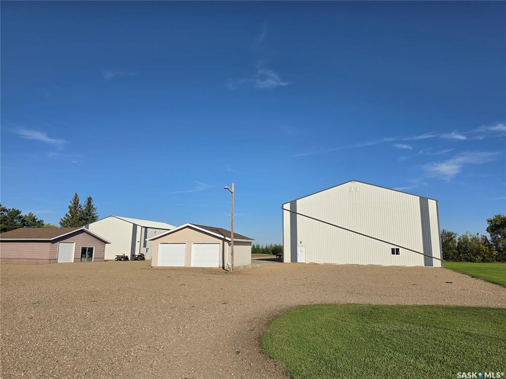 Lake Acreage, SK049690, Saskatchewan,